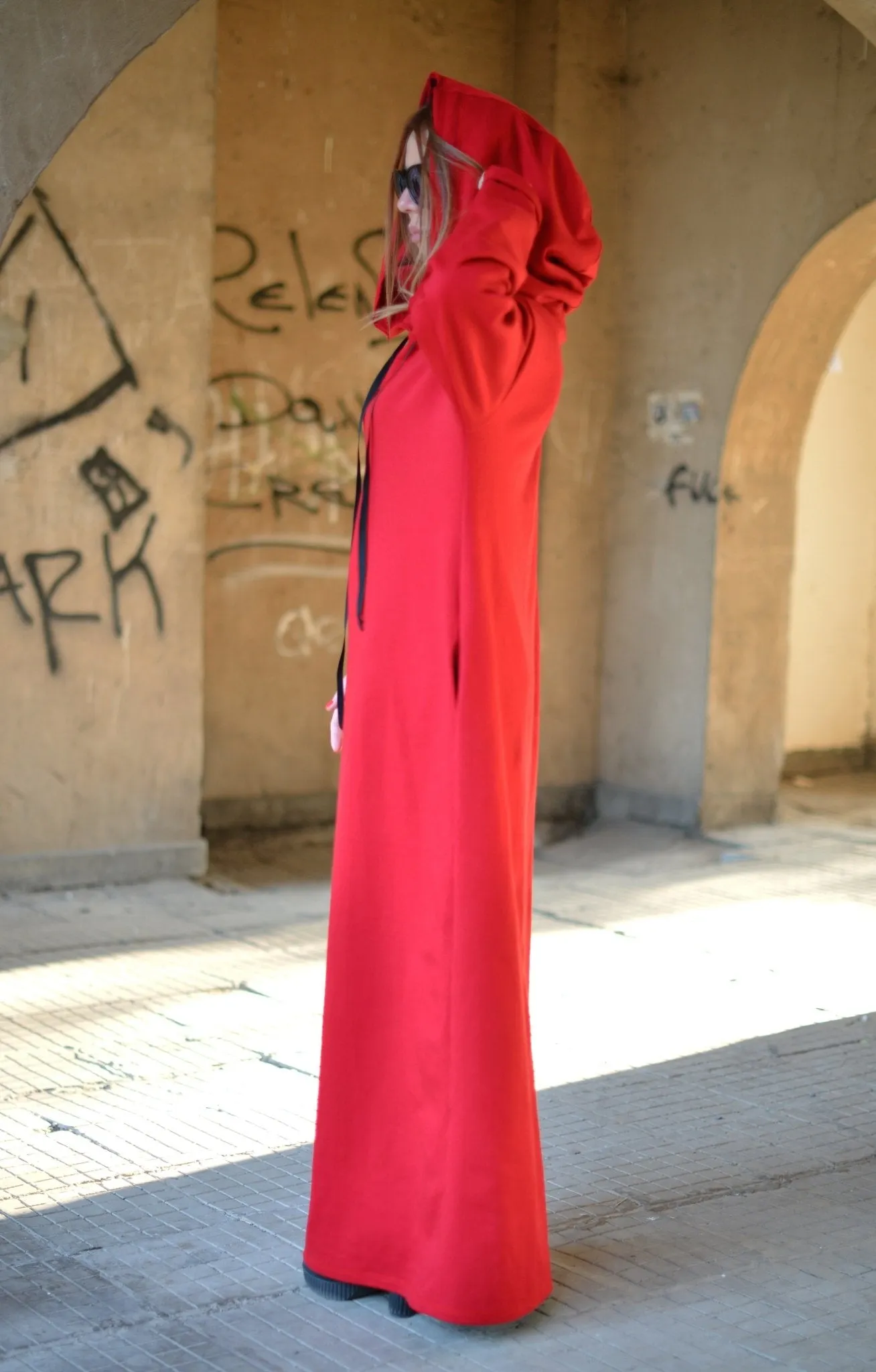 IREN Autumn Red Hooded  Maxi Dress