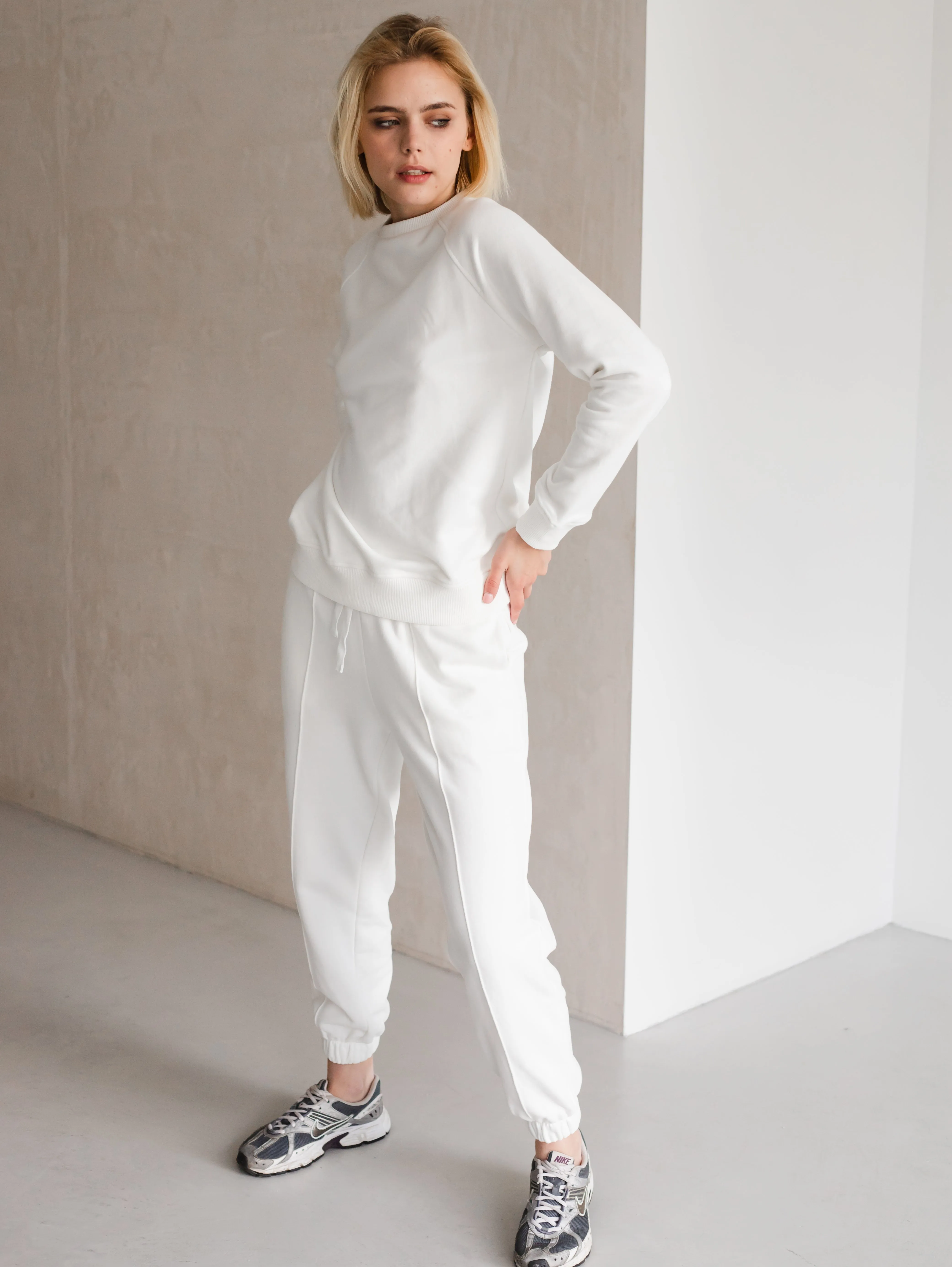 White (Milk) Joggers – The Ultimate Cozy Essential