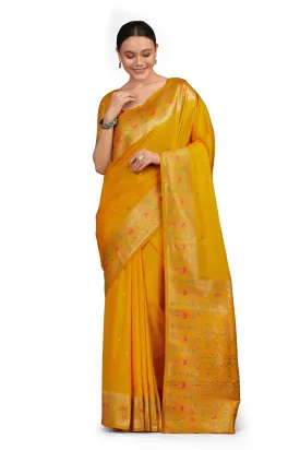 Women's Elegant Banarasi Silk Saree Brocade Motifs & Zari Woven Splendor Comes with Unstitched blouse piece