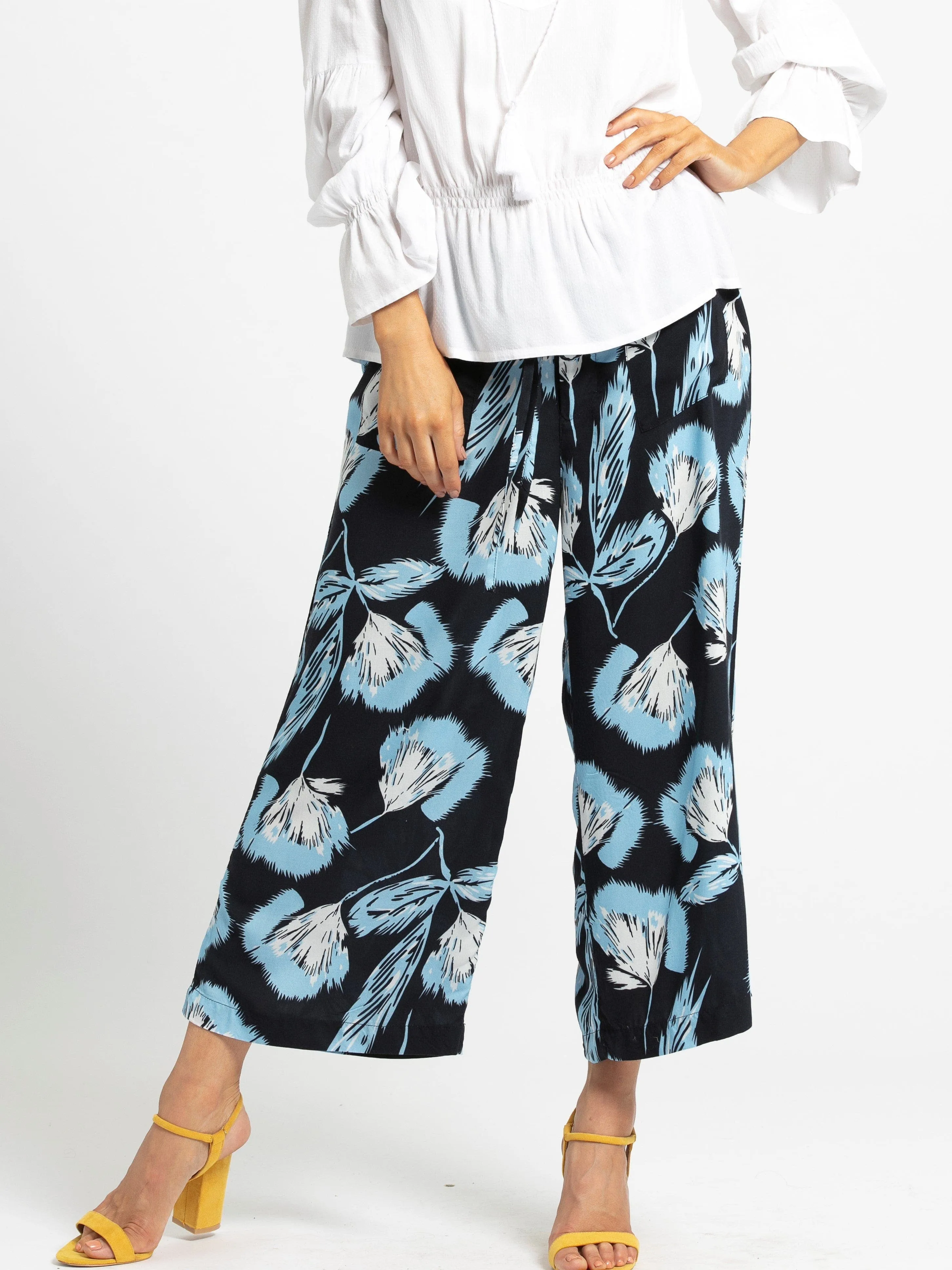 ZARIA Culottes - Navy Floral